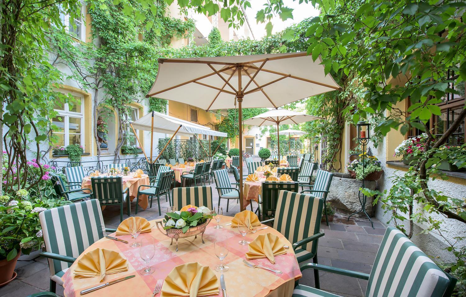 Romantik Hotel Zur Post Fürstenfeldbruck Kültér fotó