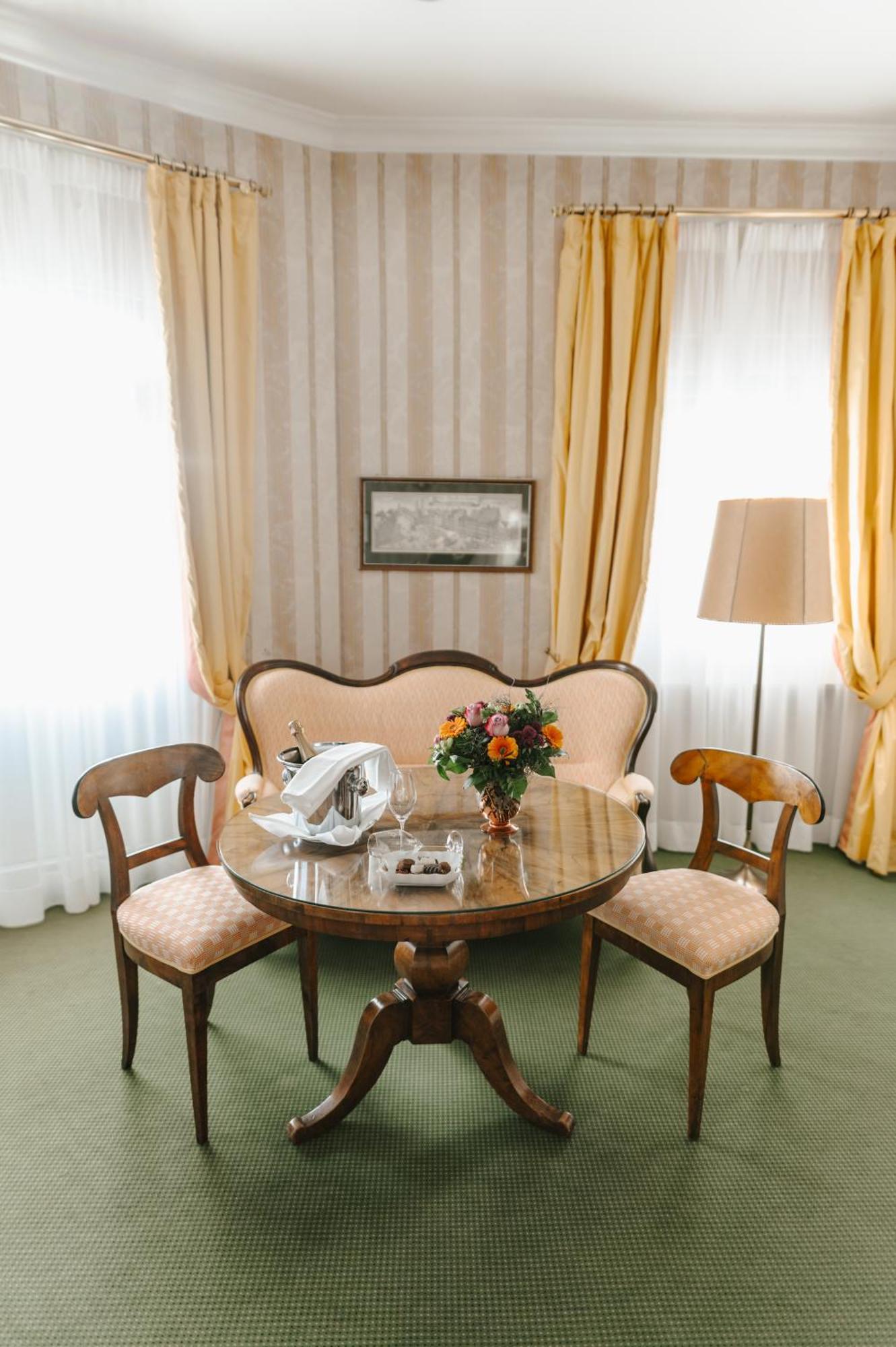 Romantik Hotel Zur Post Fürstenfeldbruck Kültér fotó